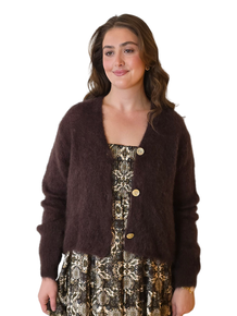 HØSTNYTT!! MYK KORT JAKKE MED KNAPPER I 80% KID MOHAIR. BRUN