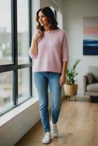 NYDELIG GENSER I 80% KID MOHAIR I SÅ FINE VÅRFARGER. BABYROSA