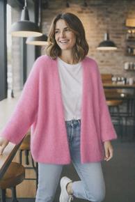 ÅPEN JAKKE MODELL I MYK 80% KID MOHAIR. CERISE