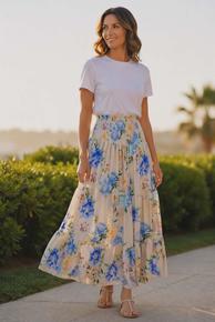 LEKKERT VISCOSE SKJØRT MED SMOCK MIDJE SOM PASSER PERFEKT SOM KJOLE. BLÅ