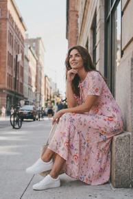 NYDELIG SOMMERKJOLE I LIN/ VISCOSE MED SMOCK OG FINE DETALJER.  ROSA